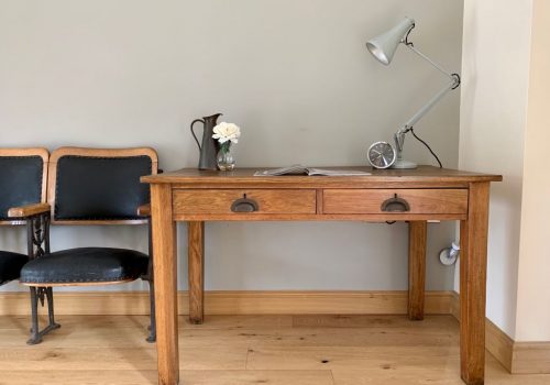 Whittle100Desk1