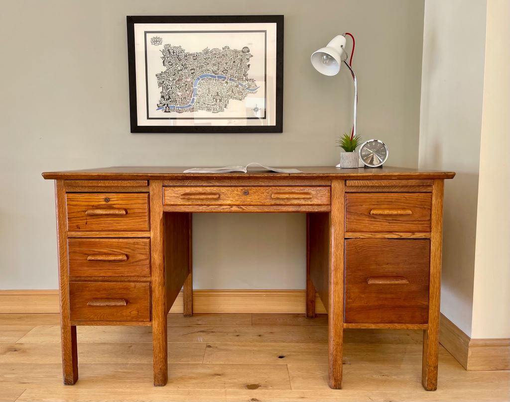 Mid Century Double Pedestal Teachers Desk in Oak Antique, Vintage and