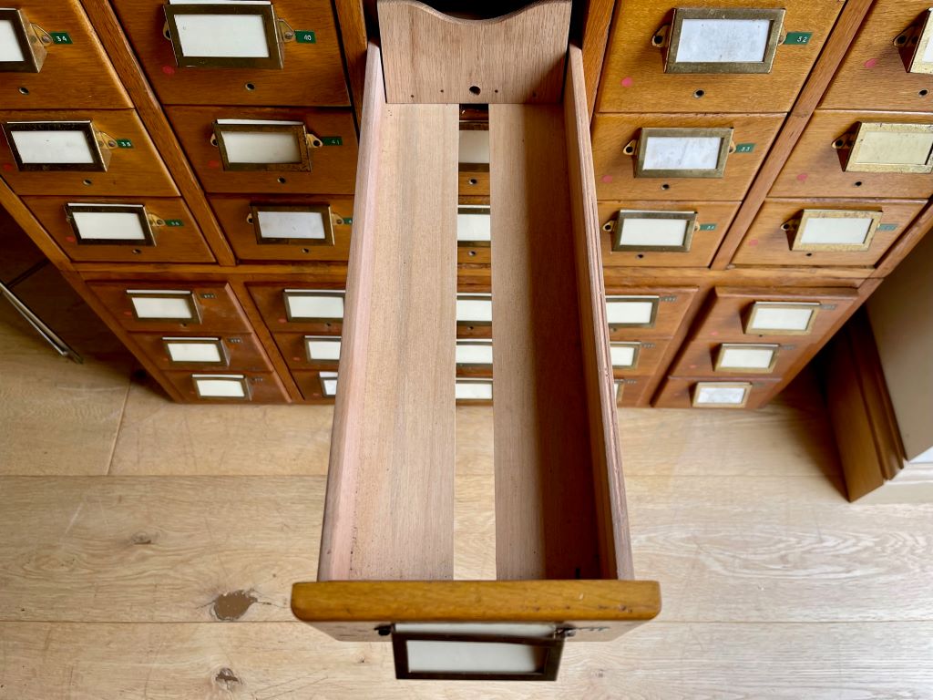 45 Superb Mid Century Index Card Drawers Antique, Vintage and Retro Furniture